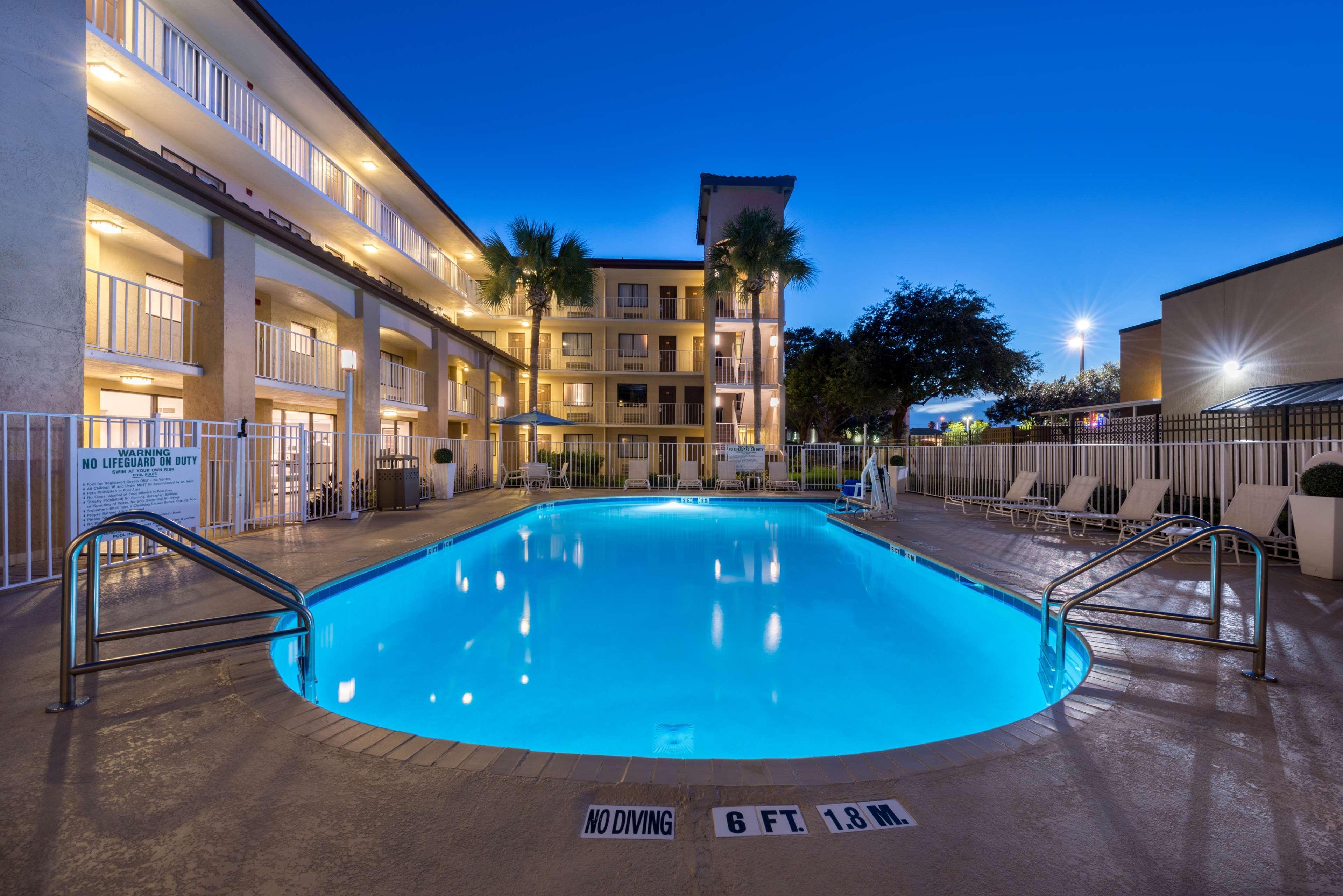 Mai Hana Hotel- Intl Drive, Trademark Collection By Wyndham Williamsburg Luaran gambar