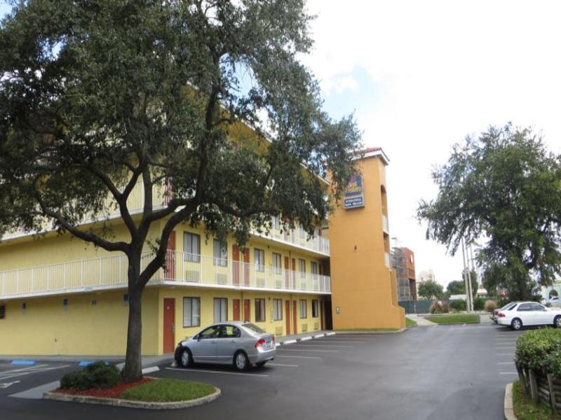 Mai Hana Hotel- Intl Drive, Trademark Collection By Wyndham Williamsburg Luaran gambar